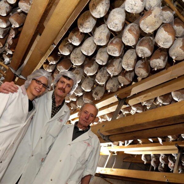 Immagine WhatsApp 2025-11-12 ore 14.58.57_721765a5 Immagine WhatsApp 2025-11-12 ore 14.58.57_721765a5